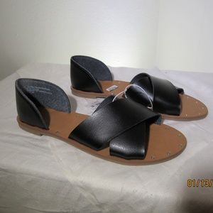 Universal Thread black sandal women's 9.5